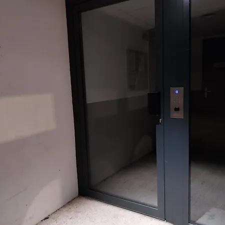 Neuf Et Sécurisé Proche Centre-ville Et Yschool Arrivée Autonome Possible * Troyes